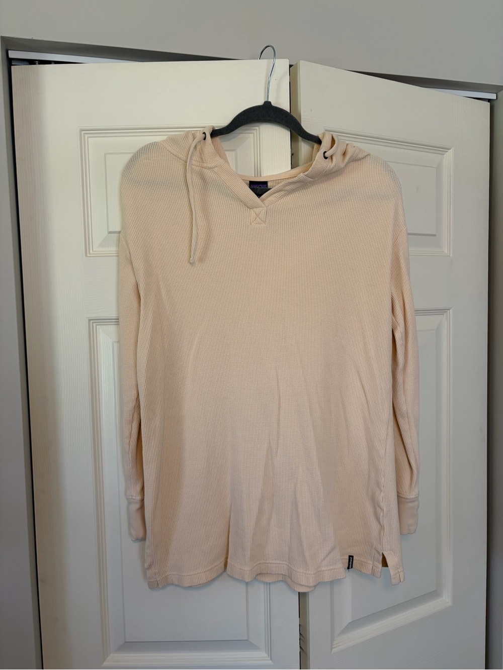 Patagonia-Light by b Beige Waffle Knit Hooded Long Sleeve Top